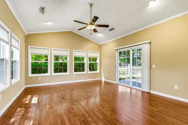 Property Slideshow image 3 of 35 | 6618 e sweetbriar trl, Myrtle Beach, SC, 29588