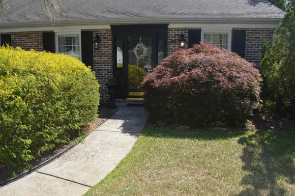Property Slideshow image 2 of 35 | 622 bluebird ln, Murrells Inlet, SC, 29576