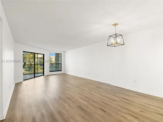 Property Slideshow image 2 of 34 | 7547 fairfax dr 210, Tamarac, FL, 33321