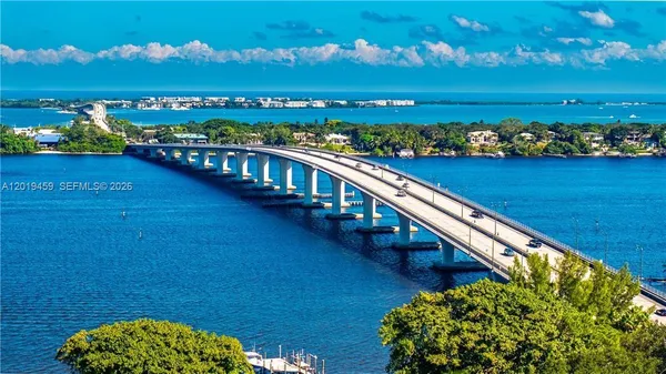Property Slideshow image 2 of 43 | 2929 se ocean blvd f6, Stuart, FL, 34996
