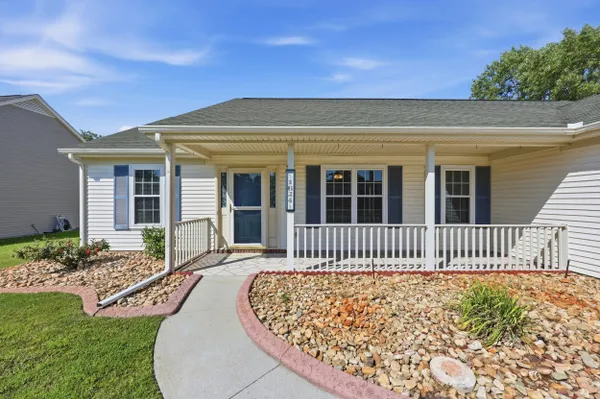 Property Slideshow image 2 of 55 | 1624 wood thrush dr, Murrells Inlet, SC, 29576
