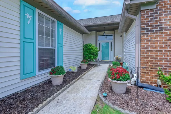 Property Slideshow image 2 of 44 | 1403 snowy egret dr, Murrells Inlet, SC, 29576