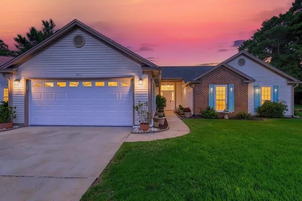 Property Slideshow image 3 of 44 | 1403 snowy egret dr, Murrells Inlet, SC, 29576