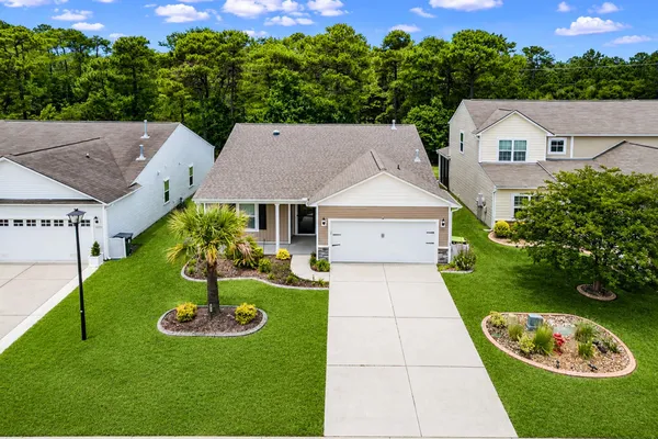 Property Slideshow image 3 of 53 | 2813 eton st, Myrtle Beach, SC, 29579