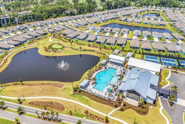 Property Slideshow image 3 of 69 | 1565 crested iris way, North Myrtle Beach, SC, 29582