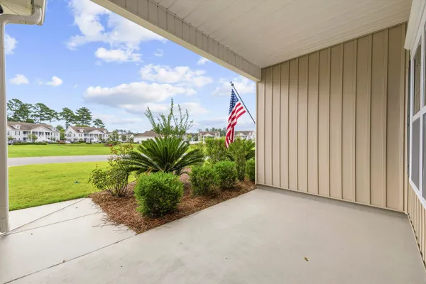 Property Slideshow image 2 of 38 | 670 sunnyside dr 102, Murrells Inlet, SC, 29576