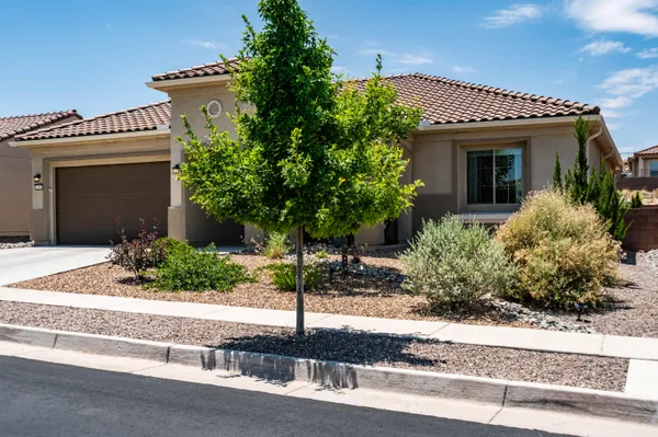 Property Slideshow image 3 of 65 | 1905 pebble creek trl, Albuquerque, NM, 87120