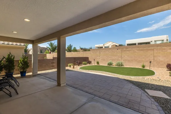 Property Slideshow image 3 of 61 | 1605 buffalo brook way, Albuquerque, NM, 87120