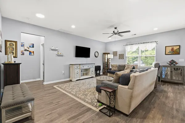 Property Slideshow image 3 of 72 | 511 carnaby loop, Myrtle Beach, SC, 29579