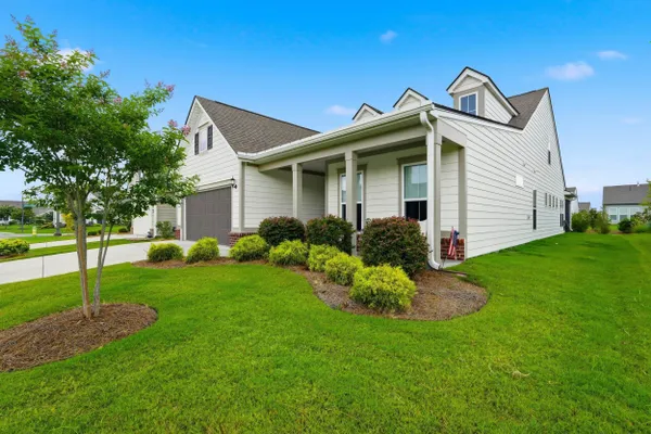 Property Slideshow image 2 of 50 | 1246 tarisa ave, Myrtle Beach, SC, 29572