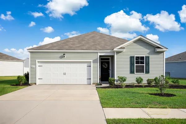 Property Slideshow image 2 of 36 | 1075 sennema cir, Myrtle Beach, SC, 29588