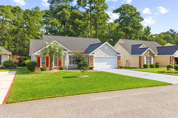Property Slideshow image 2 of 55 | 183 glenwood dr, Conway, SC, 29526