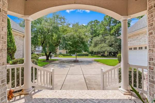 Property Slideshow image 3 of 92 | 25 fairway ln, Pawleys Island, SC, 29585