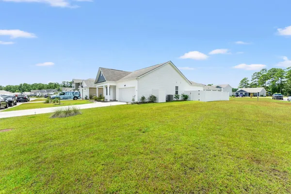 Property Slideshow image 2 of 23 | 502 sagebrush st, Myrtle Beach, SC, 29588