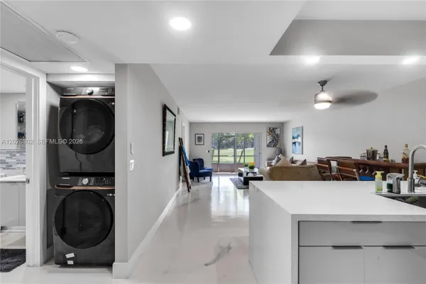 Property Slideshow image 3 of 39 | 900 sw 128th ave 105d, Pembroke Pines, FL, 33027