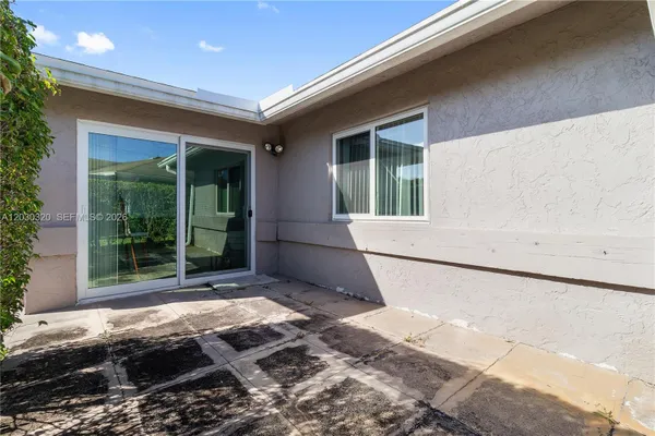 Property Slideshow image 3 of 25 | 6790 moonlit dr, Delray Beach, FL, 33446