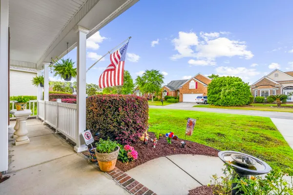 Property Slideshow image 3 of 94 | 516 benson dr, Myrtle Beach, SC, 29579