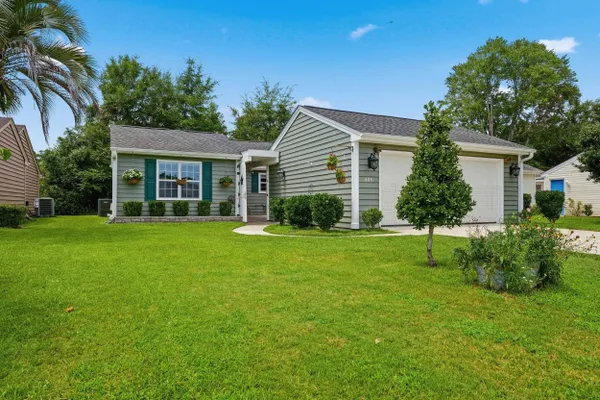 Property Slideshow image 2 of 30 | 205 birkdale ln, Myrtle Beach, SC, 29588