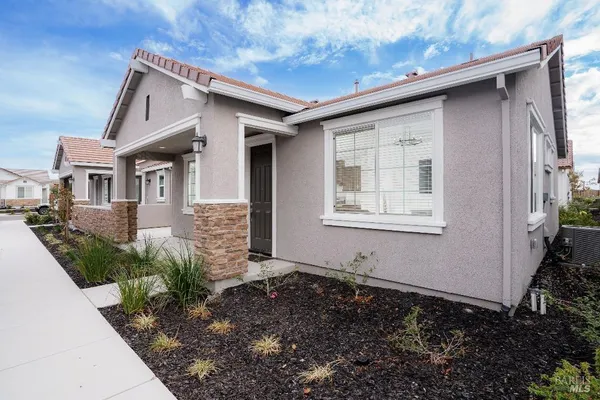 Property Slideshow image 2 of 19 | 2335 melrose lndg, Rio Vista, CA, 94571