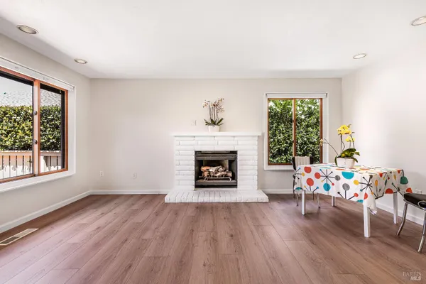 Property Slideshow image 3 of 60 | 8850 oak trail dr, Santa Rosa, CA, 95409