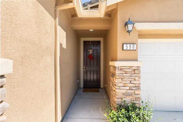 Property Slideshow image 3 of 63 | 590 belvedere dr, Rio Vista, CA, 94571