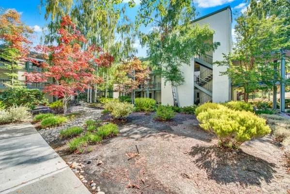 Property Slideshow image 3 of 29 | 1621 ptarmigan dr 3c, Walnut Creek, CA, 94595