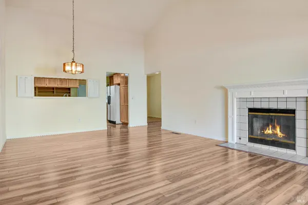 Property Slideshow image 3 of 19 | 7921 oakmont dr, Santa Rosa, CA, 95409