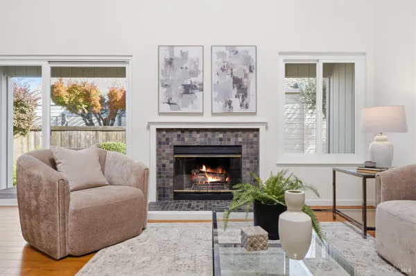 Property Slideshow image 2 of 53 | 679 lobelia ct, Sonoma, CA, 95476