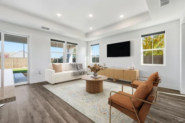 Property Slideshow image 2 of 70 | 2100 lark way, Dixon, CA, 95620