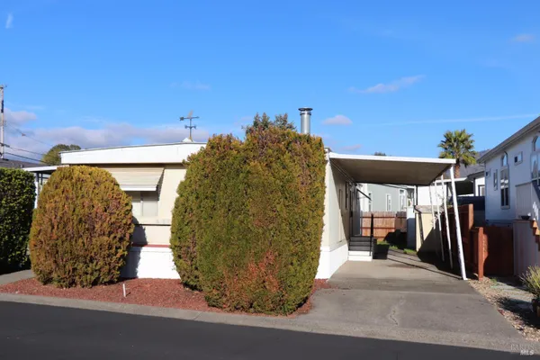 Property Slideshow image 3 of 20 | 180 sherry cir, Yountville, CA, 94599