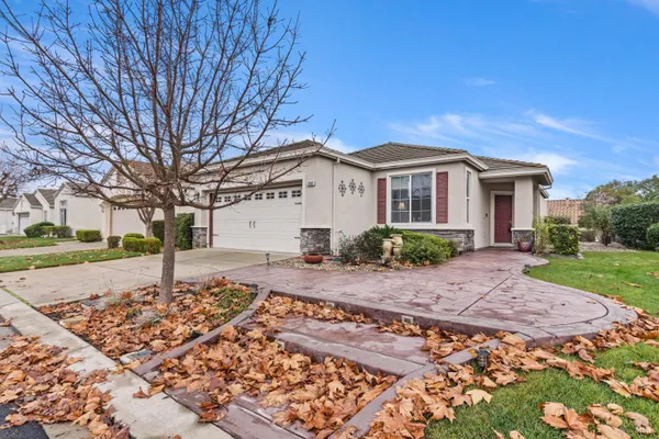 Property Slideshow image 2 of 52 | 390 edgewood dr, Rio Vista, CA, 94571