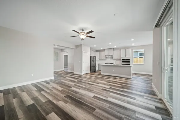 Property Slideshow image 2 of 20 | 2194 rustic oak ln, Rio Vista, CA, 94571