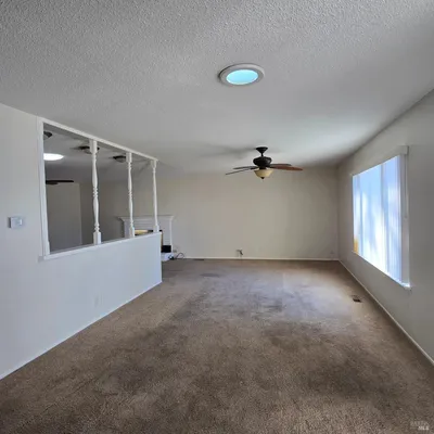 Property Slideshow image 3 of 13 | 119 carlsbad cir, Vacaville, CA, 95687