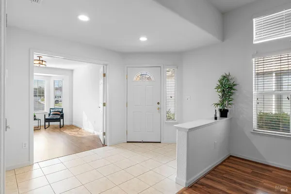 Property Slideshow image 3 of 54 | 510 twin pines dr, Rio Vista, CA, 94571