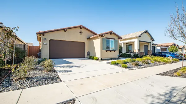 Property Slideshow image 3 of 59 | 2395 front porch ln, Rio Vista, CA, 94571