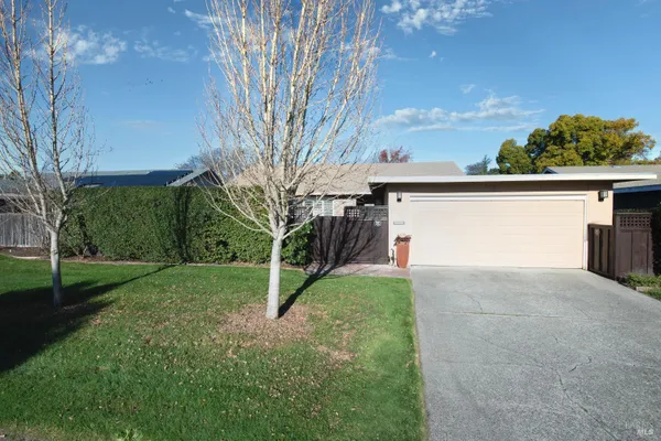 Property Slideshow image 2 of 36 | 1266 mission dr, Sonoma, CA, 95476