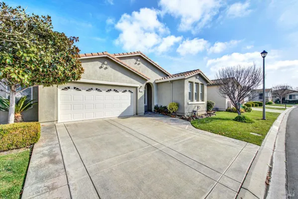 Property Slideshow image 3 of 60 | 255 rivercliff dr, Rio Vista, CA, 94571