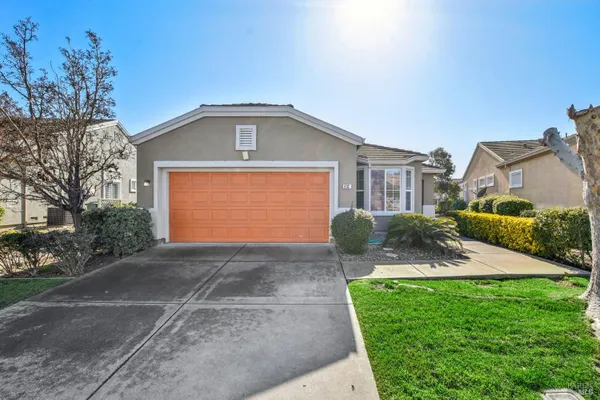 Property Slideshow image 3 of 26 | 633 deerfield way, Rio Vista, CA, 94571