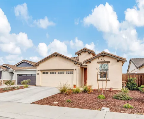 Property Slideshow image 2 of 60 | 315 white owl st, Dixon, CA, 95620