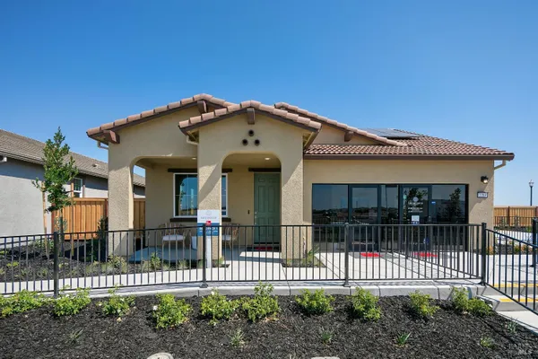 Property Slideshow image 2 of 41 | 2395 reunion ln, Rio Vista, CA, 94571