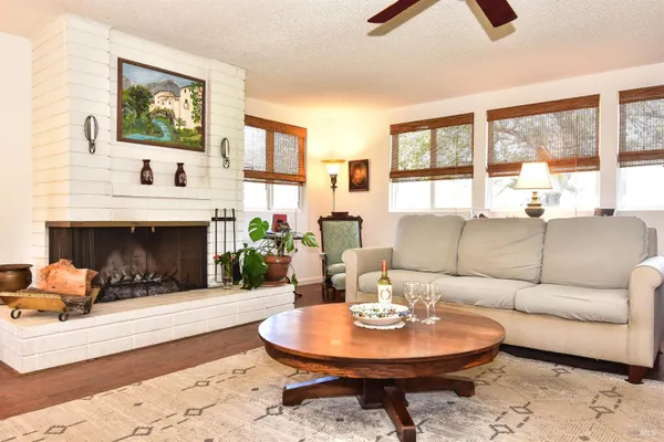 Property Slideshow image 2 of 36 | 17 temelec cir, Sonoma, CA, 95476