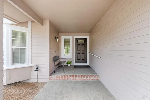 Property Slideshow image 2 of 22 | 5984 stone bridge rd, Santa Rosa, CA, 95409