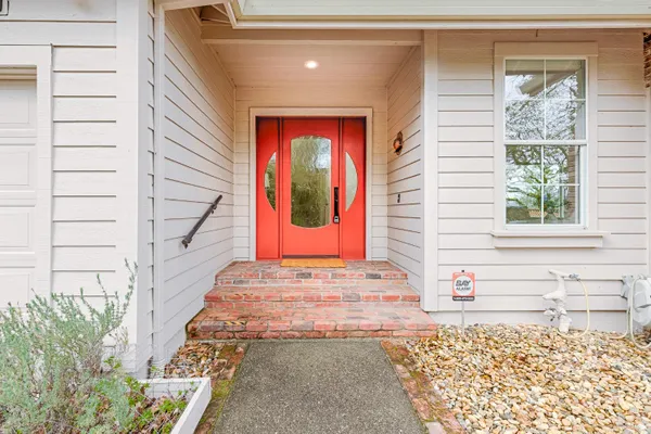 Property Slideshow image 3 of 53 | 494 shooting star pl, Santa Rosa, CA, 95409