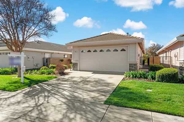 Property Slideshow image 2 of 51 | 319 trellis ln, Vacaville, CA, 95687