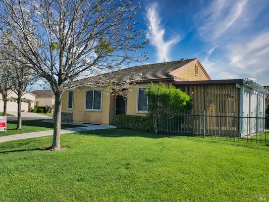 Property Slideshow image 2 of 49 | 773 turnberry ter, Rio Vista, CA, 94571