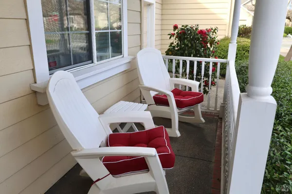 Property Slideshow image 2 of 27 | 9147 benny goodman way, Windsor, CA, 95492