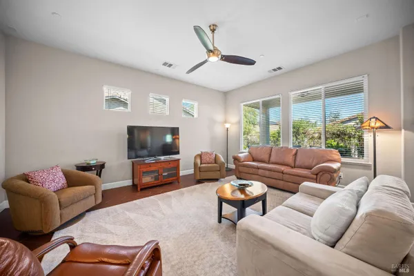 Property Slideshow image 3 of 70 | 316 birch ridge dr, Rio Vista, CA, 94571
