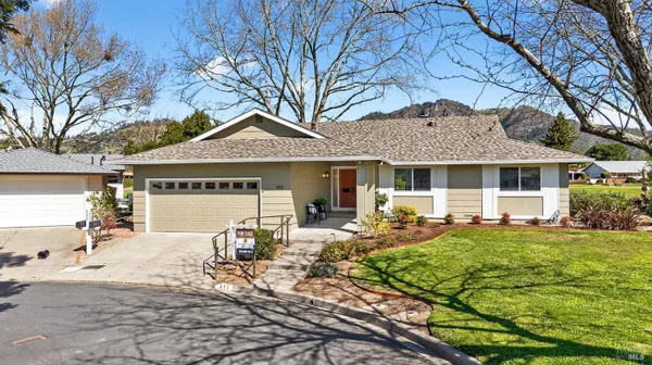 Property Slideshow image 2 of 65 | 333 golf ct, Santa Rosa, CA, 95409