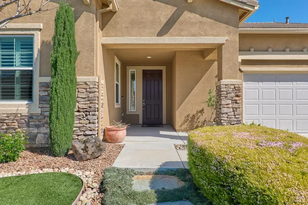 Property Slideshow image 2 of 34 | 216 shearwater dr, Rio Vista, CA, 94571