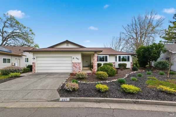 Property Slideshow image 2 of 47 | 347 twin lakes dr, Santa Rosa, CA, 95409